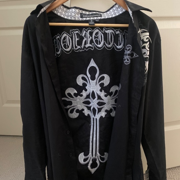 Button down embroidered shirt - Picture 2 of 2